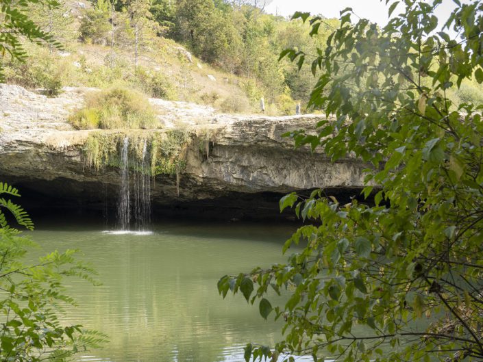 In September 2021, while exploring Istria, I encountered another waterfall (Zarecki)). What I anticipated to be a grand spectacle of cascading water spanning meters in width turned out to be a modest trickle gently meandering over the edge. The contrast between my expectations and the reality of only small quantities of water delicately making their way down the rock face was striking.